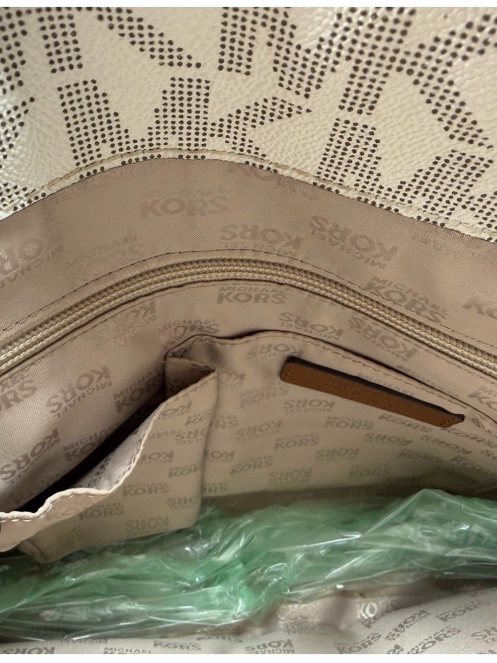 Michael Kors White and Cedar Signature MK Tote - Picture 5 of 9